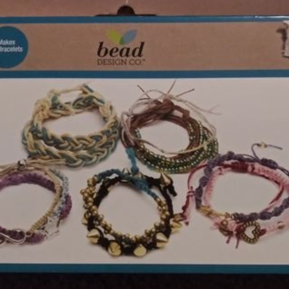 Bracelet Making Kit